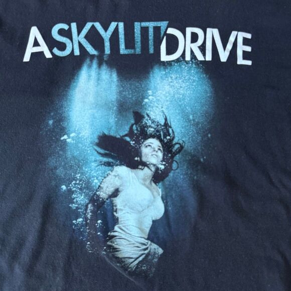 A Skylit Drive Rise Album Cover Art Graphic Black Shirt Size XL Post Hardcore - Picture 2 of 4